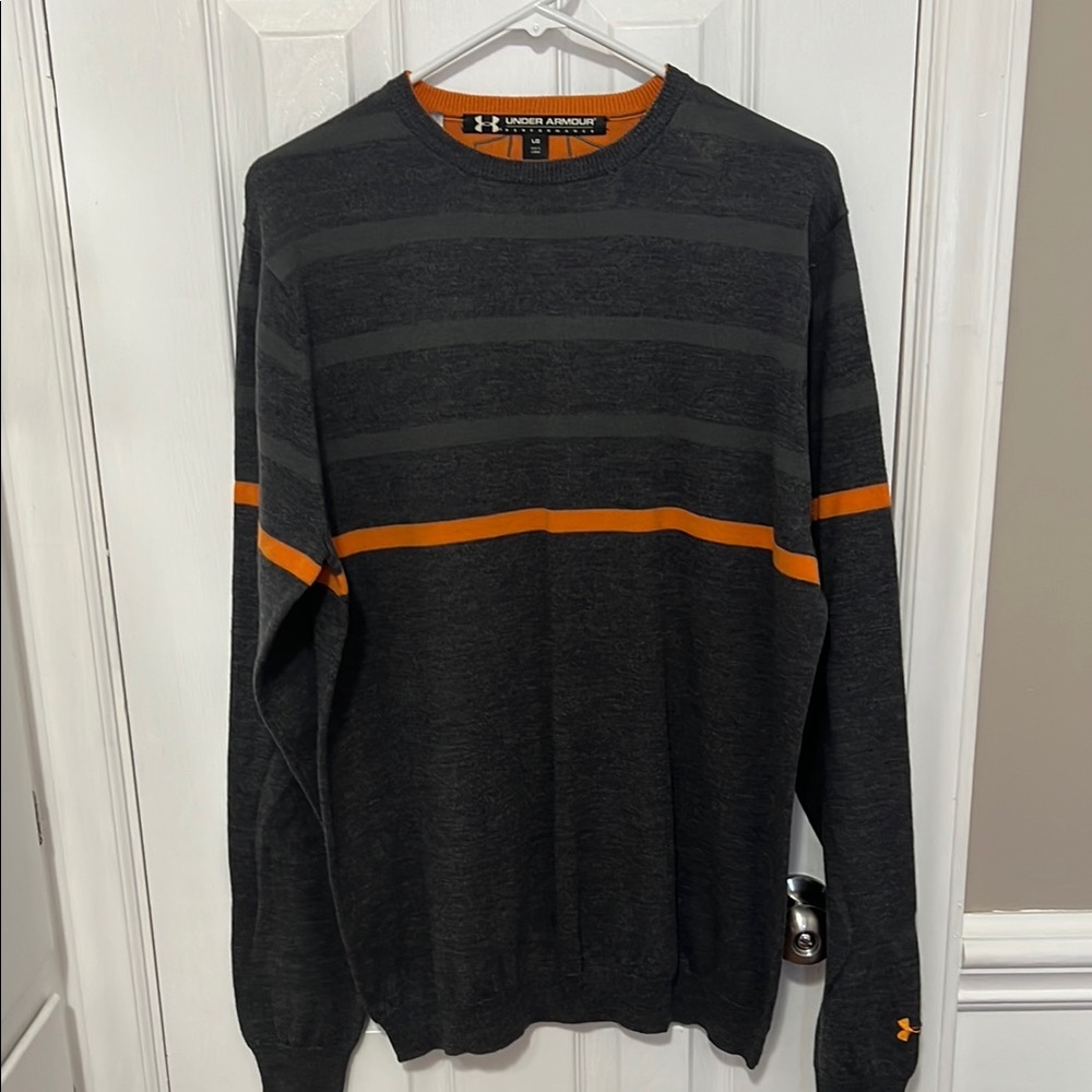 Under Armour Men's Gray and Orange Sweater